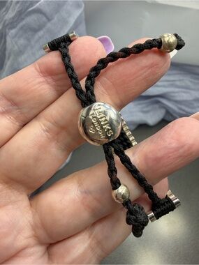 ⬇️⬇️ Genuine Links of London Black Cord Bracelet with Sterling Accents